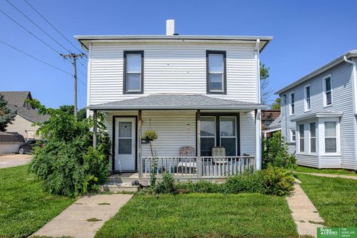 215 S 17th St, Blair, NE, 68008-2008 | Card Image
