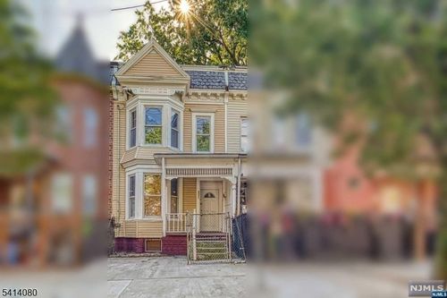 233 N 5th St, Newark, NJ, 07107-2224 | Card Image