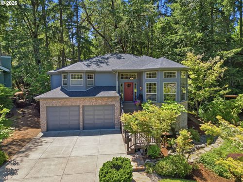 1894 W 27th Pl, Eugene, OR, 97405-1747 | Card Image