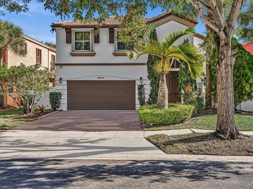 4939 Sw 164th Ave, Miramar, FL, 33027-4948 | Card Image