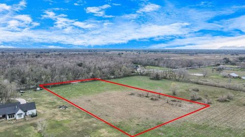 1402 County Road 34, Angleton, TX, 77515 | Card Image