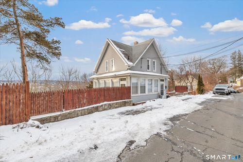 71 Mount Pleasant St, Derby, CT, 06418-2706 | Card Image