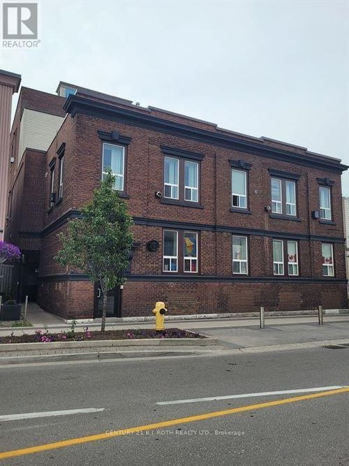 302-19 Dunlop St W, Barrie, ON, L4N1A1 | Card Image