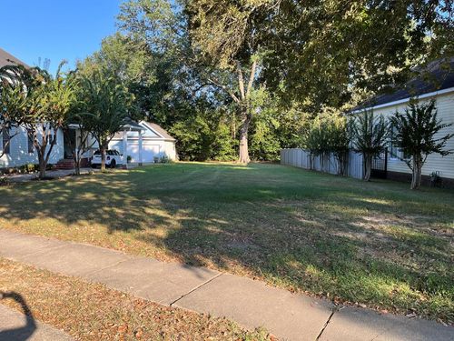 19 Garden District Pl, Picayune, MS, 39466-8098 | Card Image