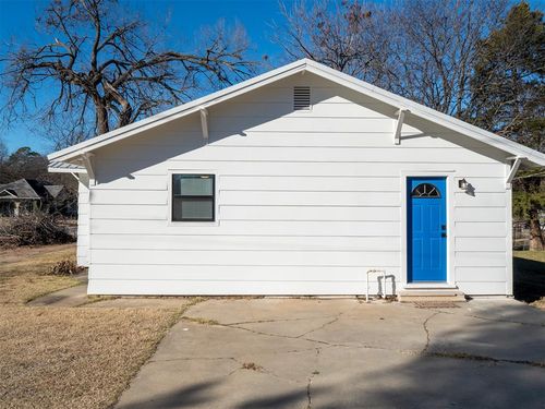 415 W 10th St, Wewoka, OK, 74884-3507 | Card Image