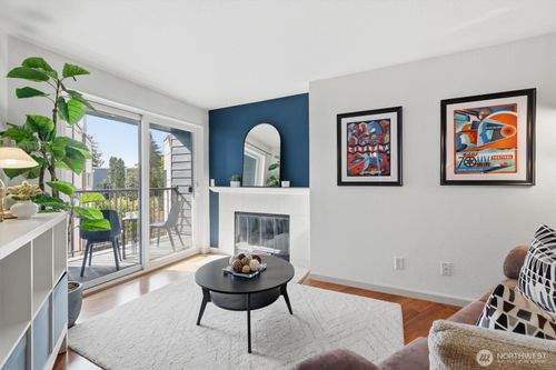 apt-303-3045 20th Ave W, Seattle, WA, 98199-2976 | Card Image