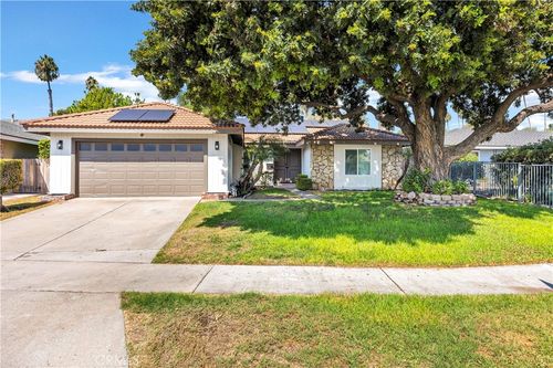 14331 Heatherfield Dr, Tustin, CA, 92780-6327 | Card Image