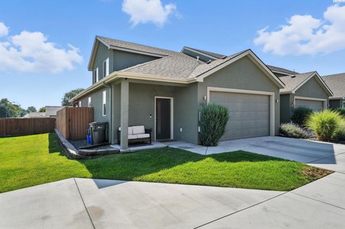 361 E 10th Pl, Kennewick, WA, 99337-9613 | Card Image