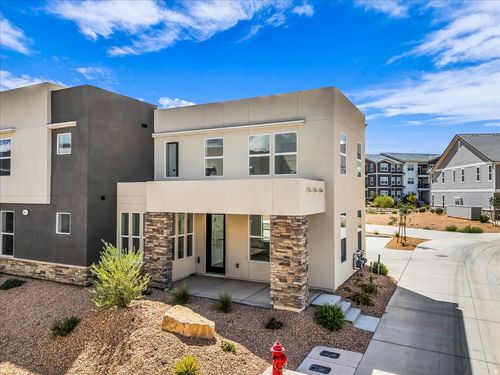 523 W Olive Ln, St. George, UT, 84790-5310 | Card Image
