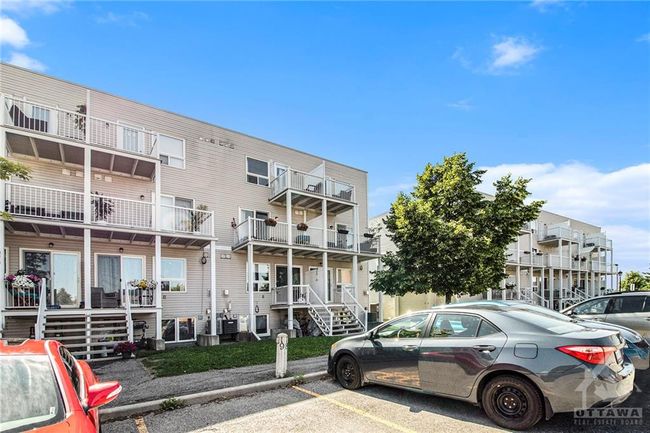 872 Longfields Dr, Condo with 2 bedrooms, 3 bathrooms and 1 parking in Ottawa ON | Image 24