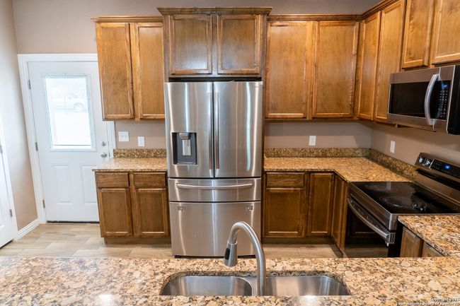 Granite countertops | Image 14