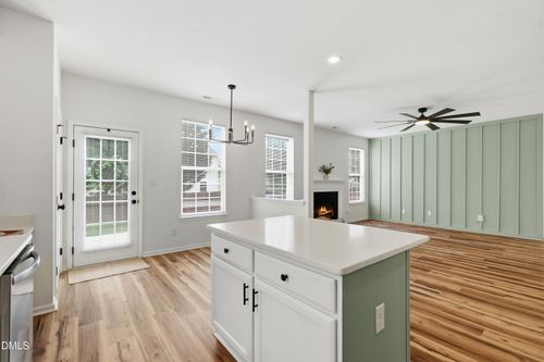 112 Smith Rock Dr, Holly Springs, NC, 27540-6960 | Card Image