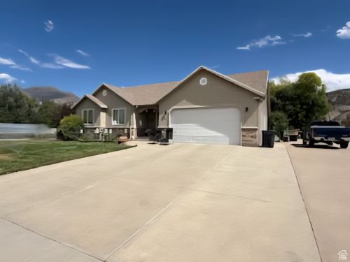 113 S 400 E, Nephi, UT, 84648-1935 | Card Image