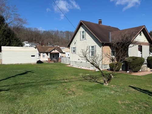 1738/1740 Hancock Ave, Washington Twp, PA, 15613 | Card Image