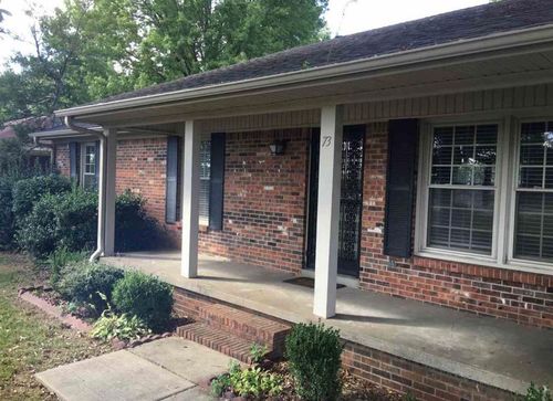 73 Hughes Dr, Jackson, TN, 38305-1510 | Card Image