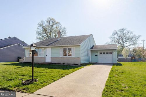6 Yeates Dr, NEW CASTLE, DE, 19720-3230 | Card Image