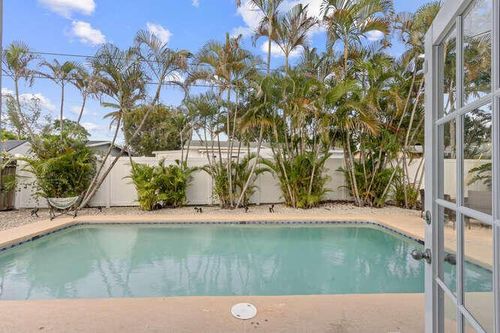 2630 Ne 10th Ave, Pompano Beach, FL, 33064-6429 | Card Image