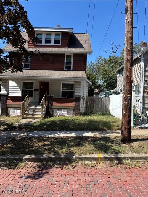 2142 11th St Sw, Akron, OH, 44314-2461 | Card Image