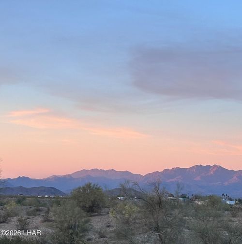 1004 Stage Coach Trails, Yucca, AZ, 86438 | Card Image