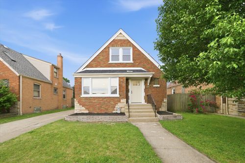 10910 S Avenue L, Chicago, IL, 60617-6911 | Card Image
