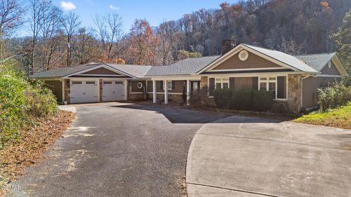 4149 Watson Court, Pigeon Forge, TN, 37863 | Card Image