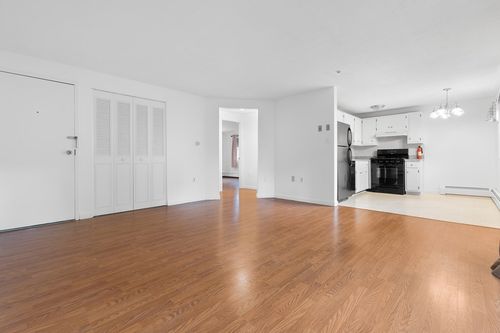 apt-9-50 Farrwood Ave, North Andover, MA, 01845-4420 | Card Image