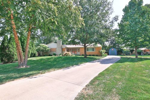 8166 Shadybrook Dr, West Chester, OH, 45069-2727 | Card Image