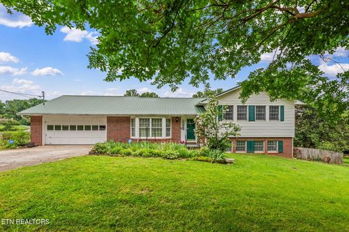 512 Farmer Hollow Rd, Clinton, TN, 37716-5910 | Card Image