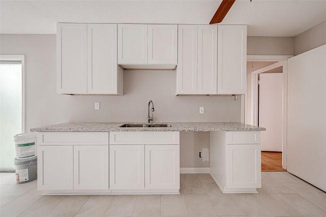 2703 Cypress St, House other with 3 bedrooms, 1 bathrooms and 1 parking in Pasadena TX | Image 8