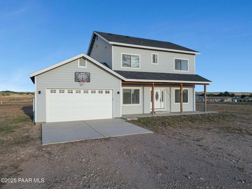 25099 N Constitution Dr, Paulden, AZ, 86334-0180 | Card Image