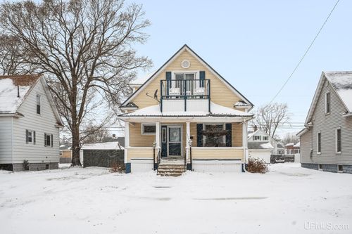 1415 N 16th Street, Escanaba, MI, 49829 | Card Image