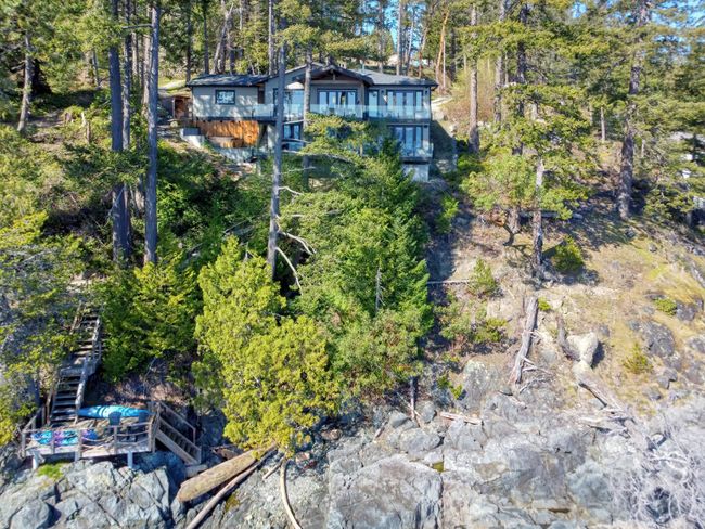 12412 Arbutus Landing Road, House other with 3 bedrooms, 3 bathrooms and 6 parking in Pender Harbour BC | Image 2