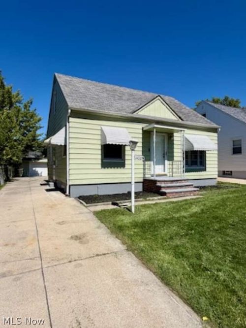 14207 Tabor Avenue, Maple Heights, OH, 44137 | Card Image