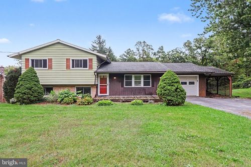 613 S Mountain Rd, DILLSBURG, PA, 17019-9448 | Card Image