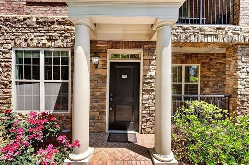 4002-2300 Peachford Rd, Dunwoody, GA, 30338-7153 | Card Image