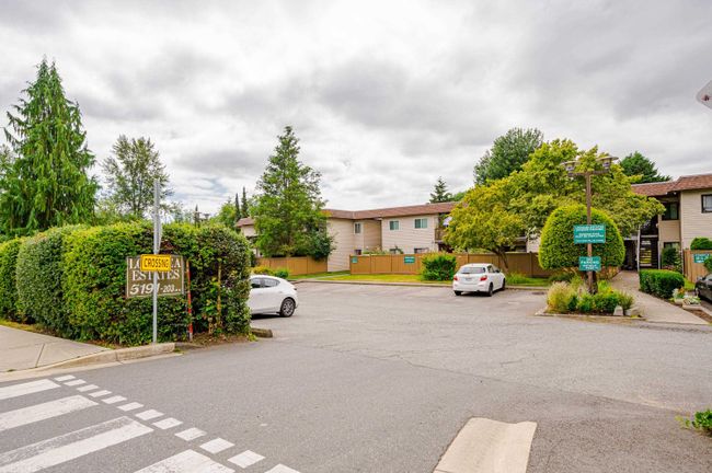 212 - 5191 203 Rd Street, Condo with 2 bedrooms, 1 bathrooms and 1 parking in Langley BC | Image 31