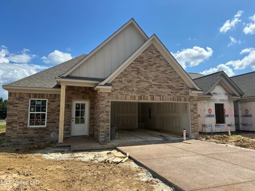 343 Flower Garden Dr, Southaven, MS, 38671-1049 | Card Image