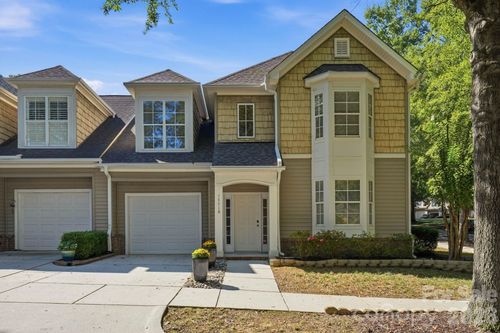 18810 Cloverstone Cir, Cornelius, NC, 28031-5634 | Card Image