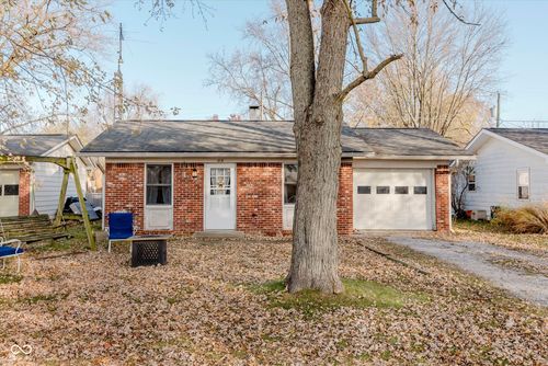 218 E Broadway Ave, Arcadia, IN, 46030-9643 | Card Image