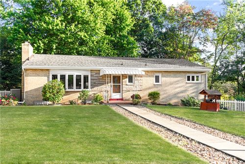 129 Rolling Hills Dr, Zelienople, PA, 16063-8703 | Card Image