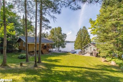 337 Deer Run Rd, House other with 2 bedrooms, 1 bathrooms and 21 parking in Magnetawan ON | Image 1