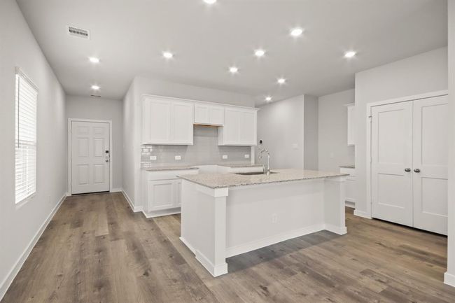 11526 Prosperity Dr, House other with 4 bedrooms, 2 bathrooms and 2 parking in Crosby TX | Image 5