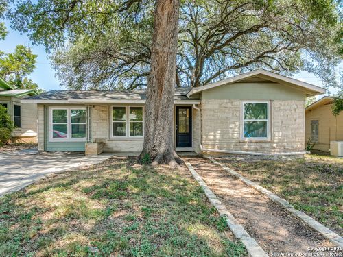 155 Sullivan Dr, San Antonio, TX, 78213-3451 | Card Image