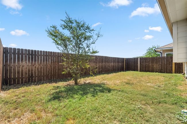 Fenced backyard | Image 30