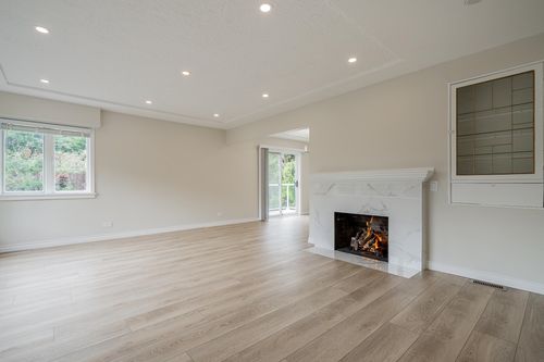 1819 Inglewood Ave, West Vancouver, BC, V7V1Y8 | Card Image