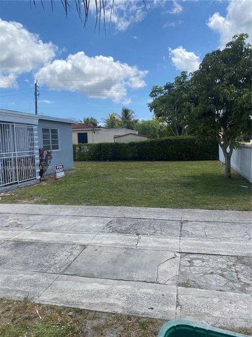 14315 Nw 12th Ave, Miami, FL, 33168-6909 | Card Image