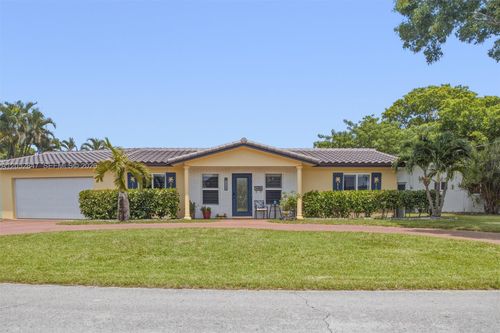 3650 Nw 17th Ter, Oakland Park, FL, 33309-5805 | Card Image