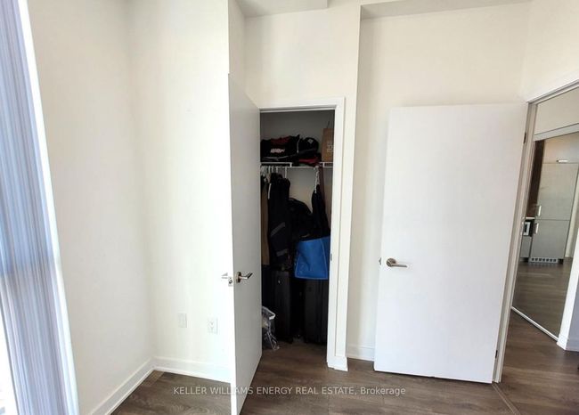 503 - 10 Honeycrisp Cres, Condo with 1 bedrooms, 1 bathrooms and null parking in Vaughan ON | Image 8