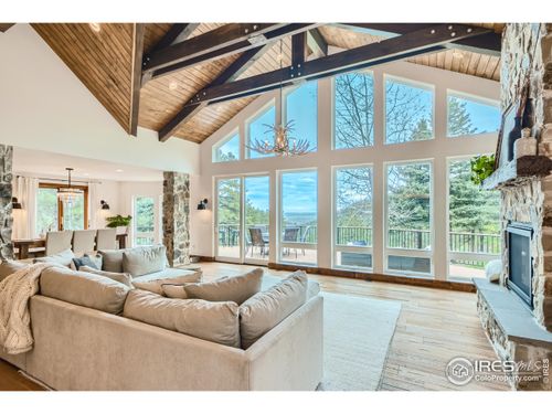 148 Granite Dr, Boulder, CO, 80302-9784 | Card Image