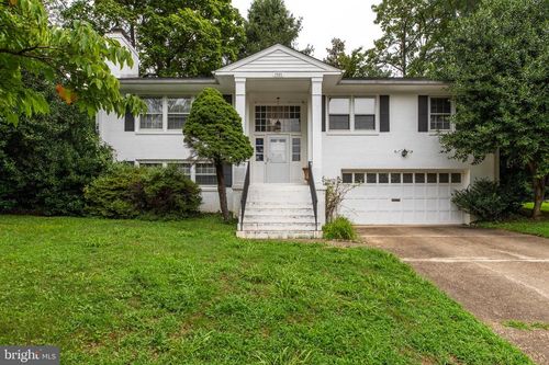 1501 Walden Dr, MCLEAN, VA, 22101-3156 | Card Image